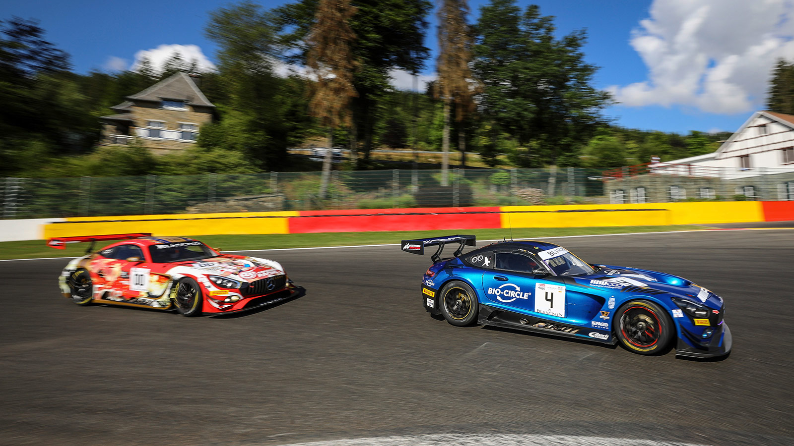 Mercedes-AMG GT3 #4 und #00
