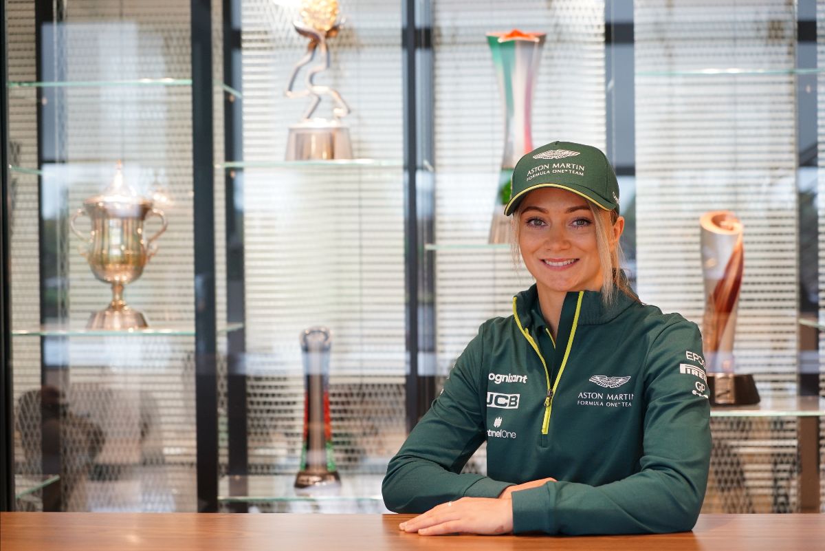 Formel-1: Jessica Hawkins wird Aston Martin Fahrer-Botschafterin