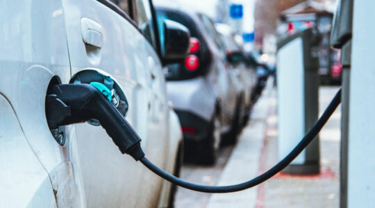 Fraunhofer-Institute entwickeln Super-Batterie