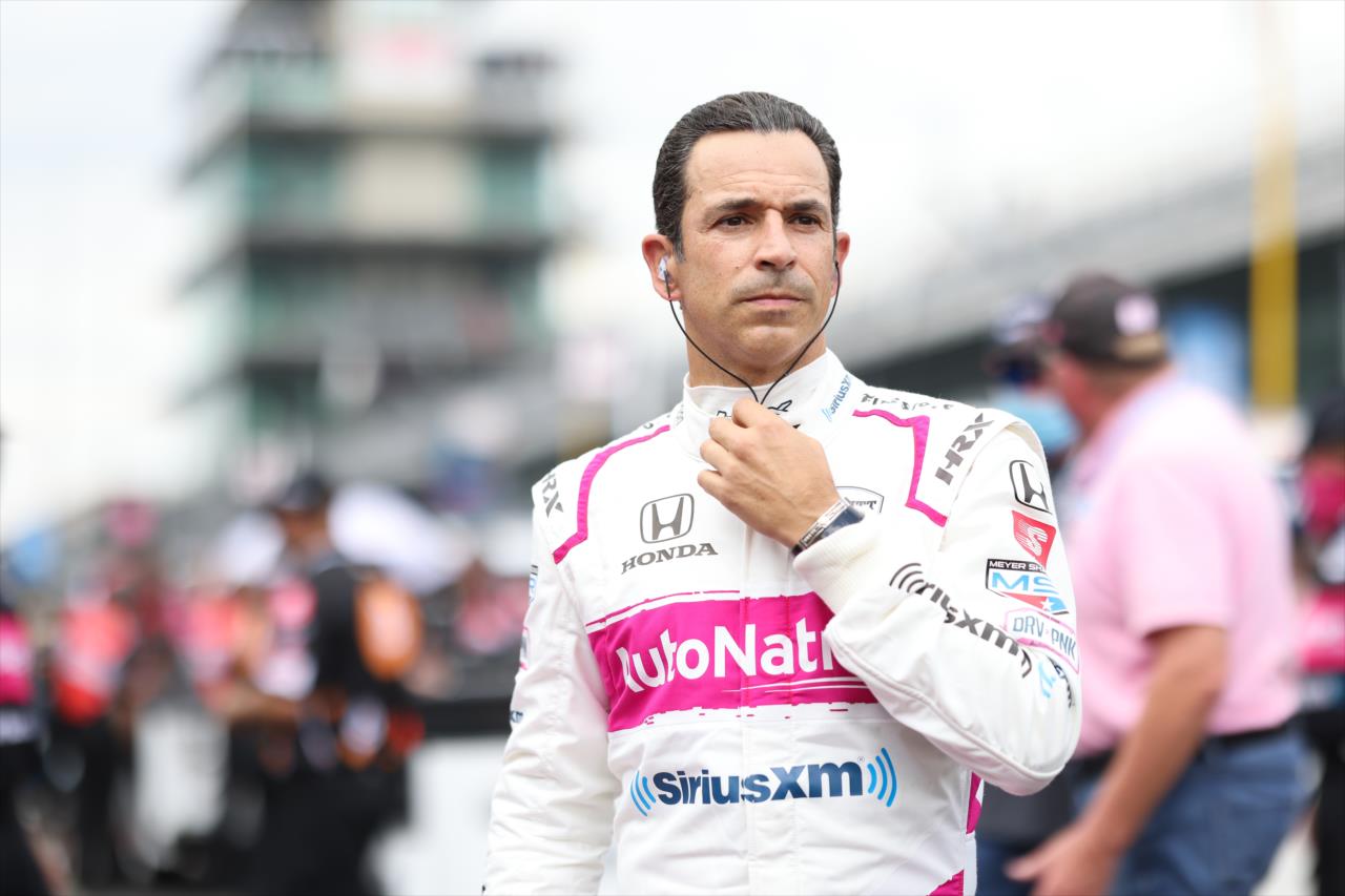 Helio Castroneves wins Indy 500